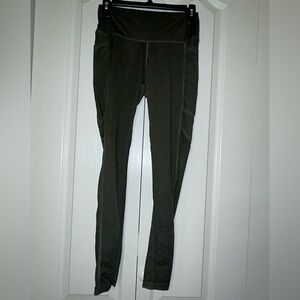 Women's Pocketed Athletic Leggings | Size S/M